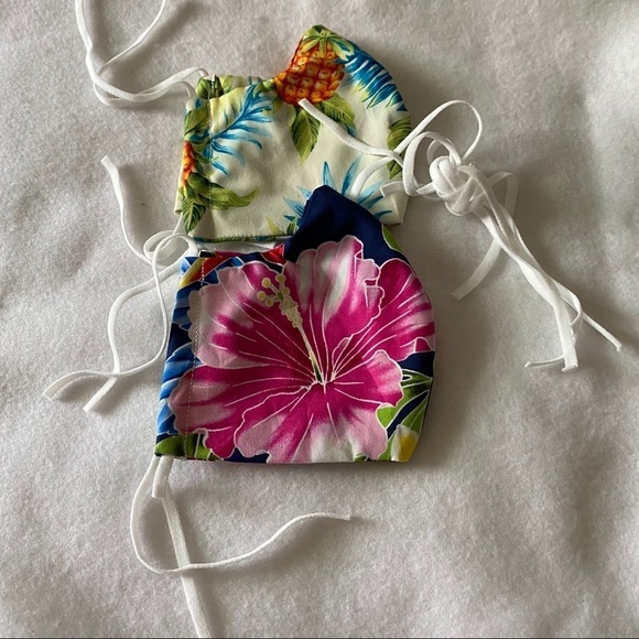 None Accessories - Set of 2 Aloha Print Cloth Cotton Face Masks Flora